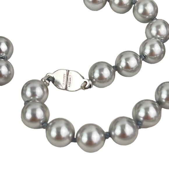 Monet Vintage Grey Knotted Pearl Necklace With Silver Tone Clasp - Picture 10 of 10